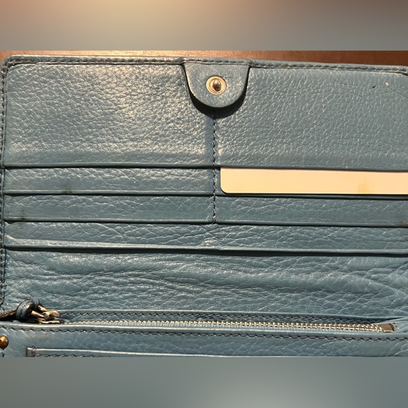 Chloe’ Long Wallet - Picture 6 of 15